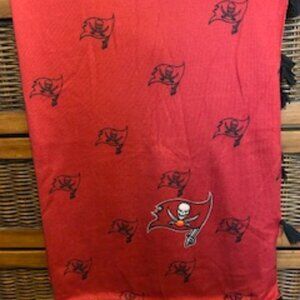 NFL Tampa Bay Buccaneers Scarf/Shawl/Throw